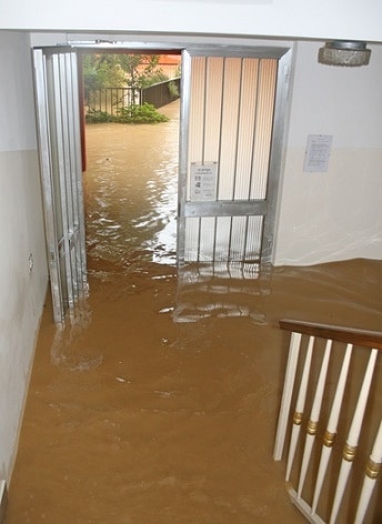 entrance and staircase of the House invaded by mud  2